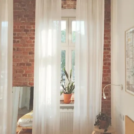 Sloneczna Kamienica شقة